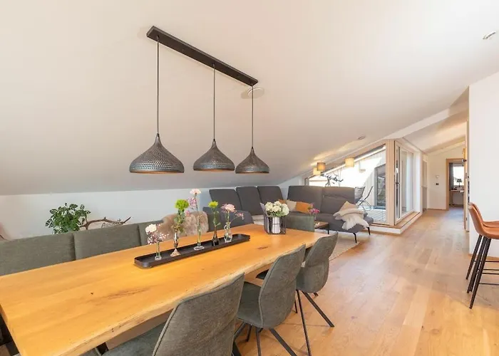 Chiemgauloft Comfortable Dom wakacyjny Übersee